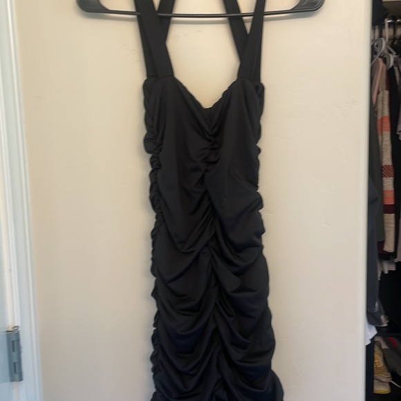 Black mini dress halter top - Picture 2 of 3